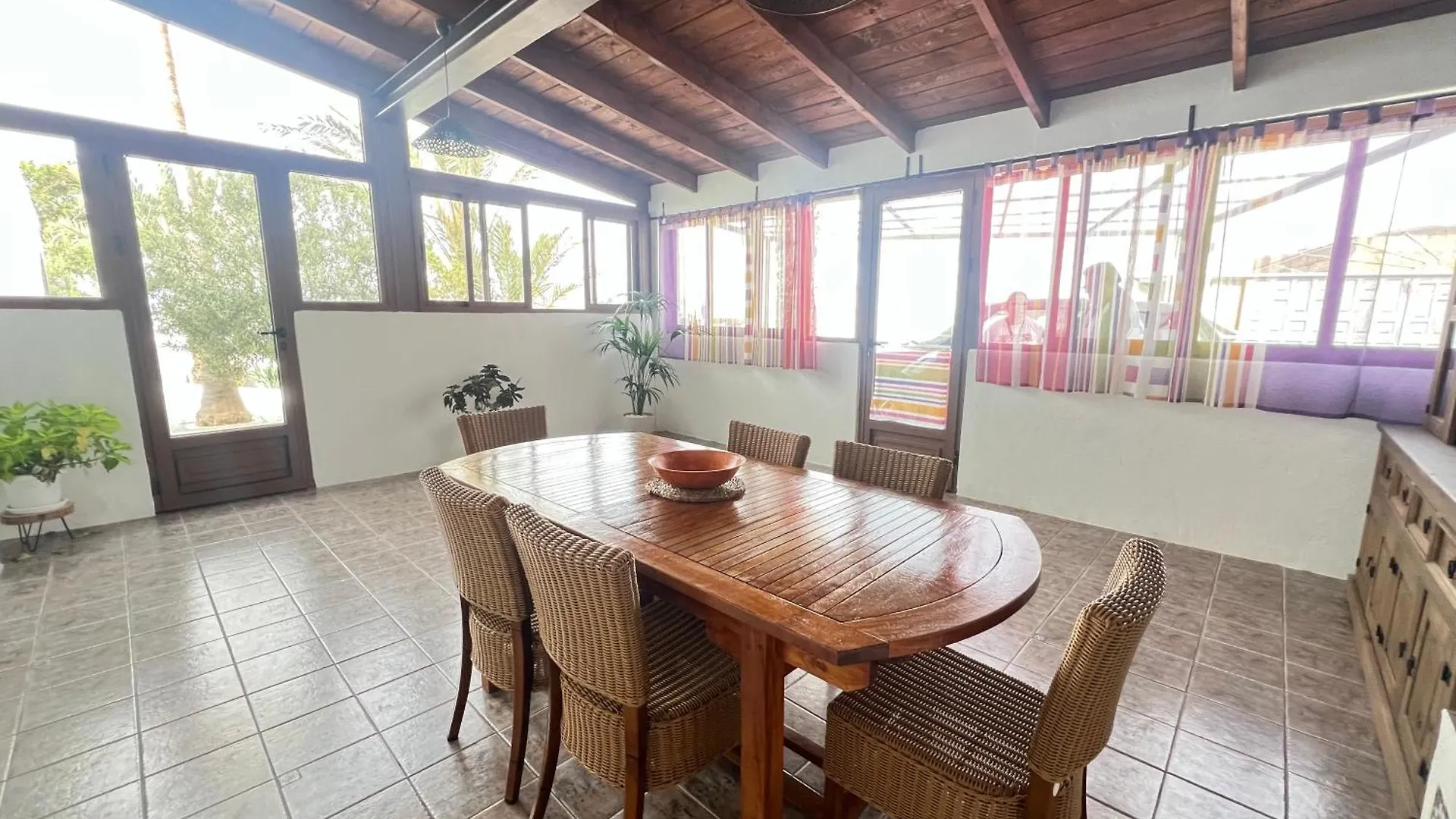 Villa Duke Con Piscina En Charco Del Pino Granadilla De Abona 0*,